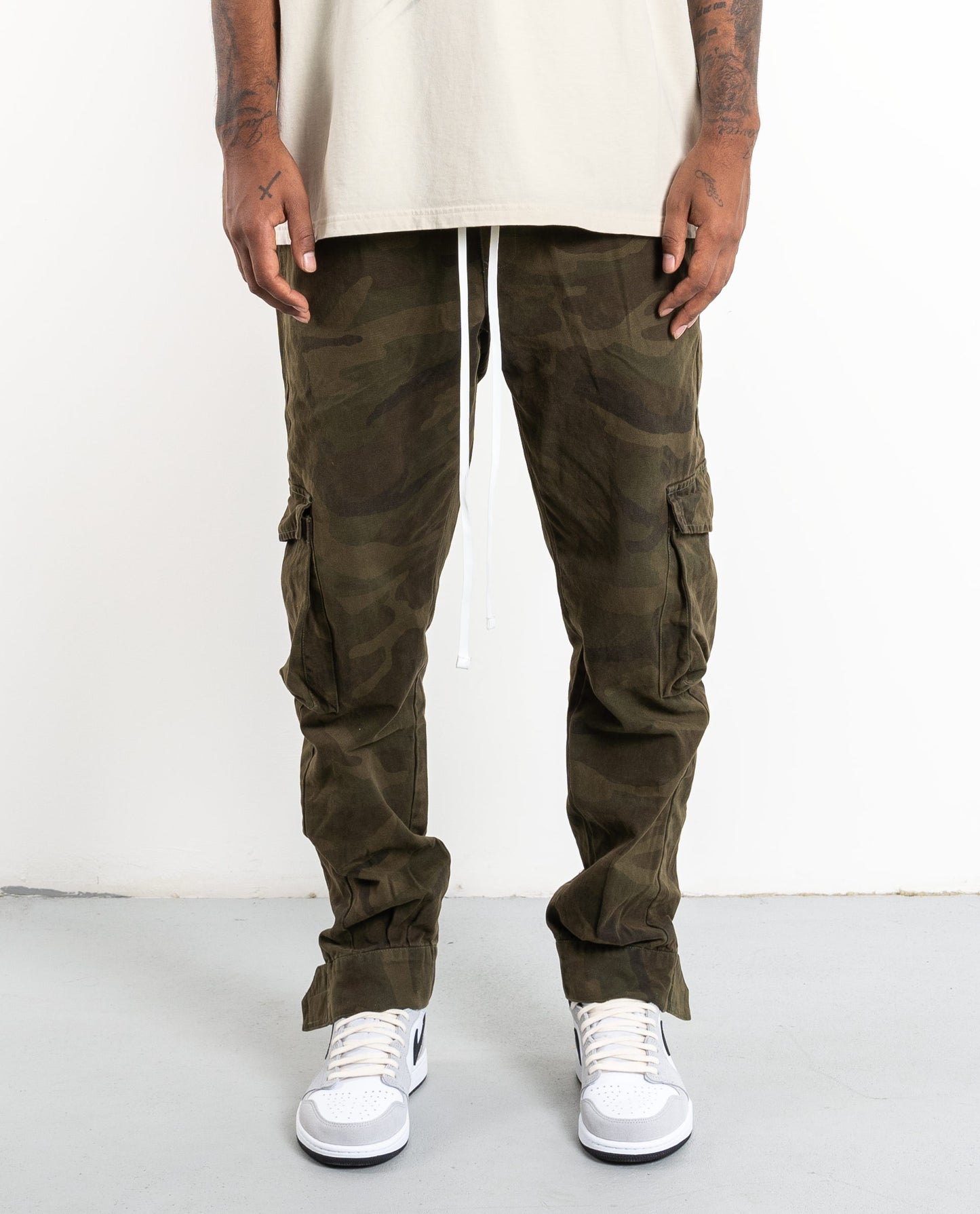 DRP.12 MILITARY CARGO PANTS