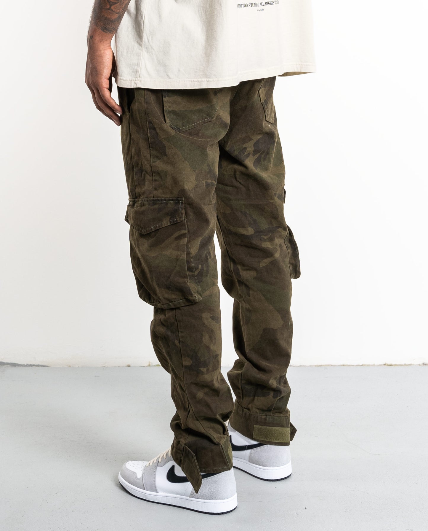 DRP.12 MILITARY CARGO PANTS