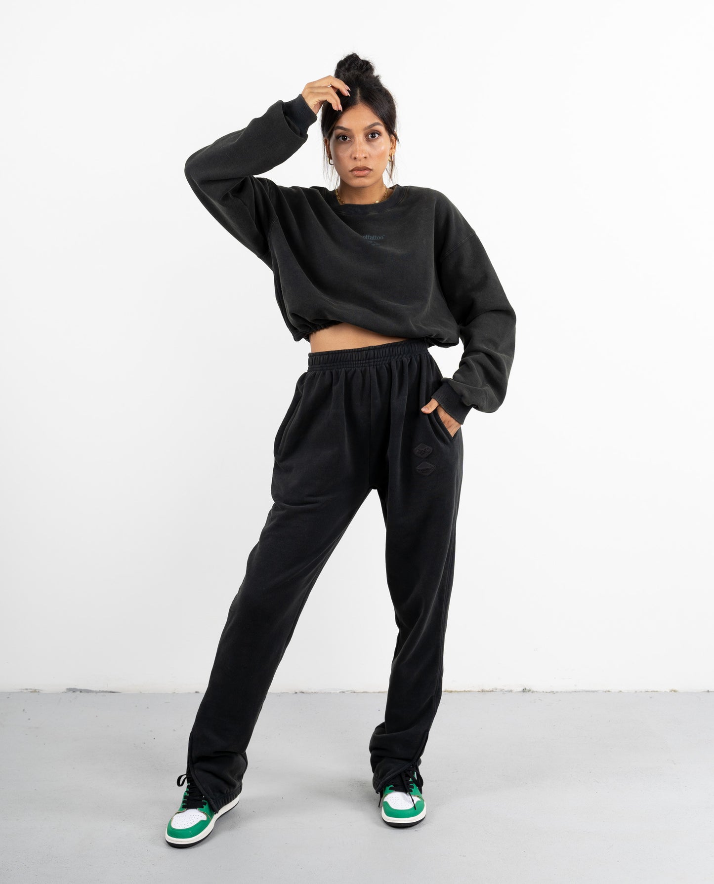 EIFFEL SWEATER