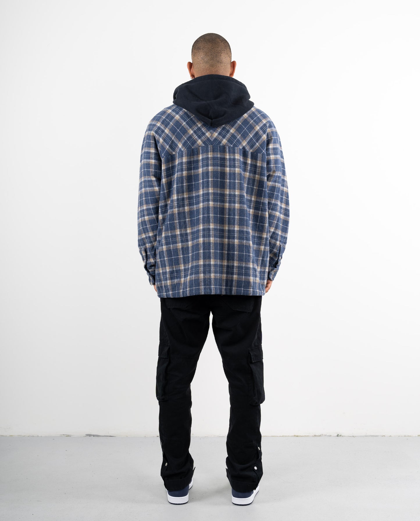 ALLUR HOODED FLANNEL