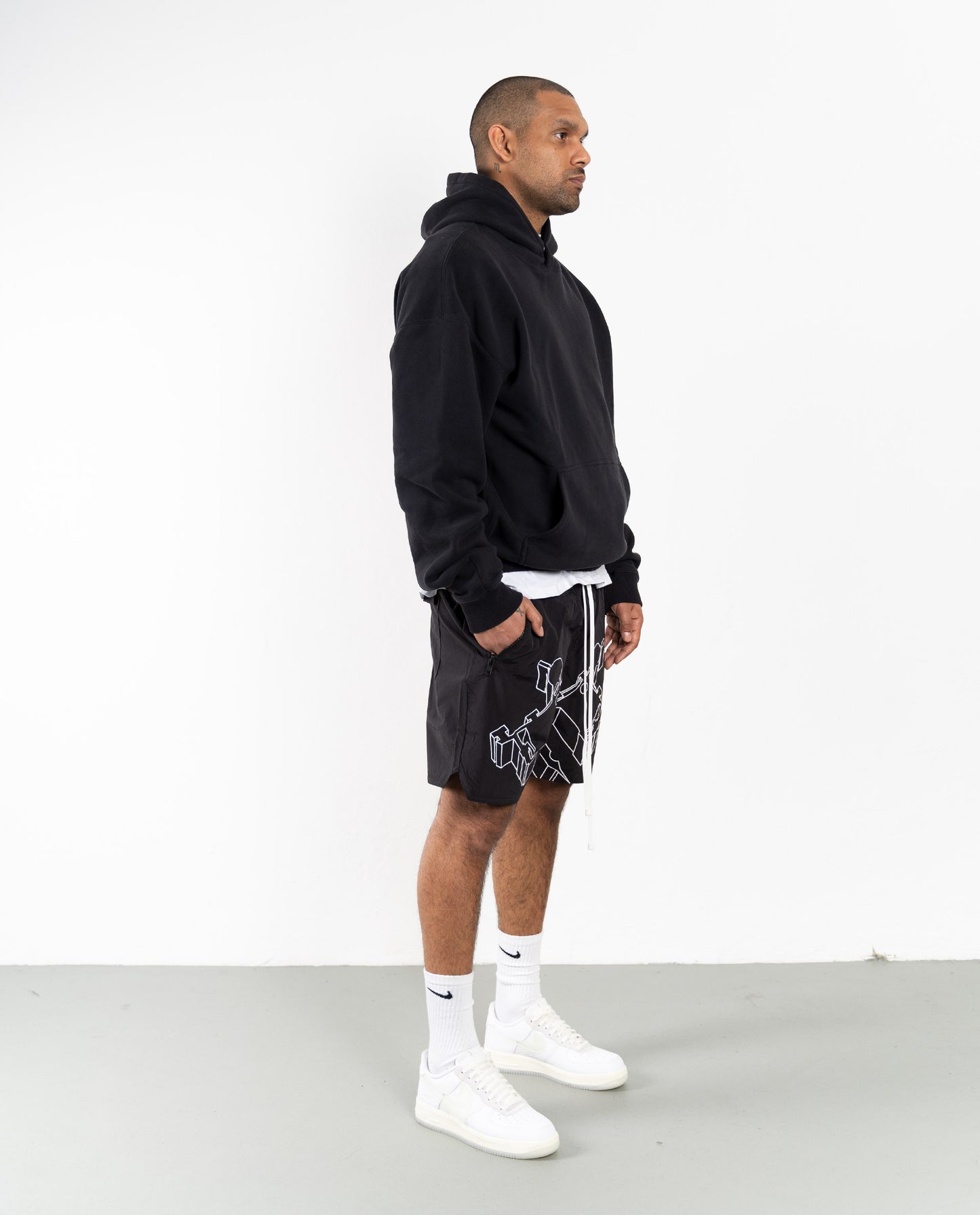 SUMMER DRP. SHORTS BLACK/WHITE